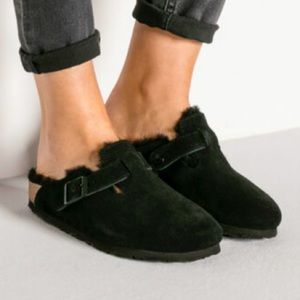 NWT Birkenstock Boston Shearling Clogs